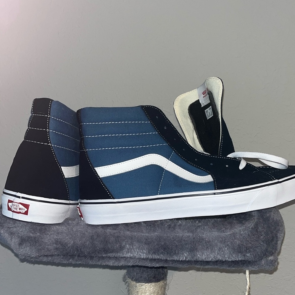 Vans high top blue and white
